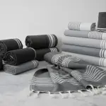 فوطة شاطئ "تراث آسفي" – إبداع "الدرازة" بلمسة "زواق" فاخر/ Serviette de plage