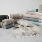 فوطة شاطئ "تراث آسفي" – إبداع "الدرازة" بلمسة "زواق" فاخر/ Serviette de plage